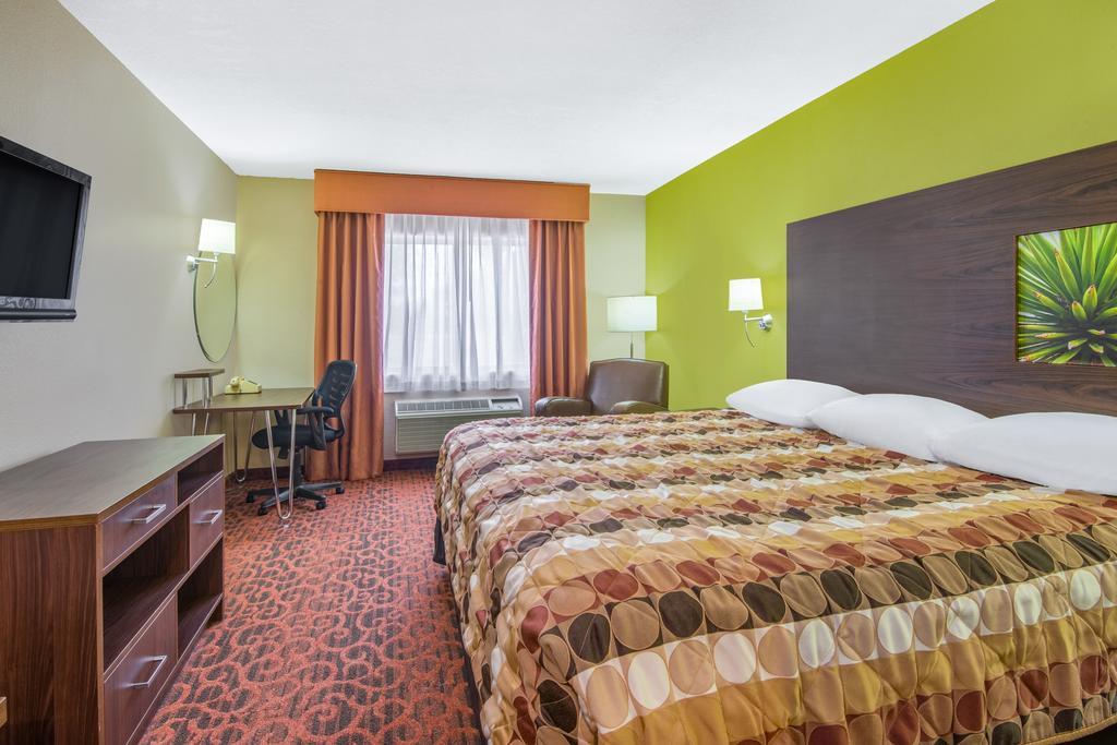 Super 8 By Wyndham Portales Μοτέλ Εξωτερικό φωτογραφία