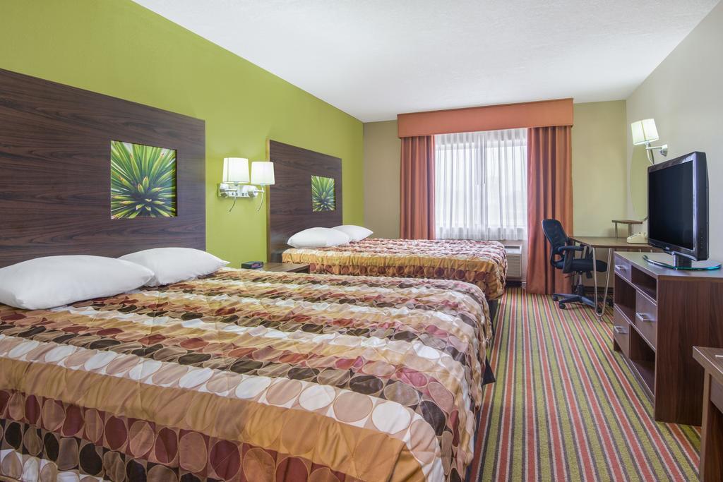 Super 8 By Wyndham Portales Μοτέλ Εξωτερικό φωτογραφία